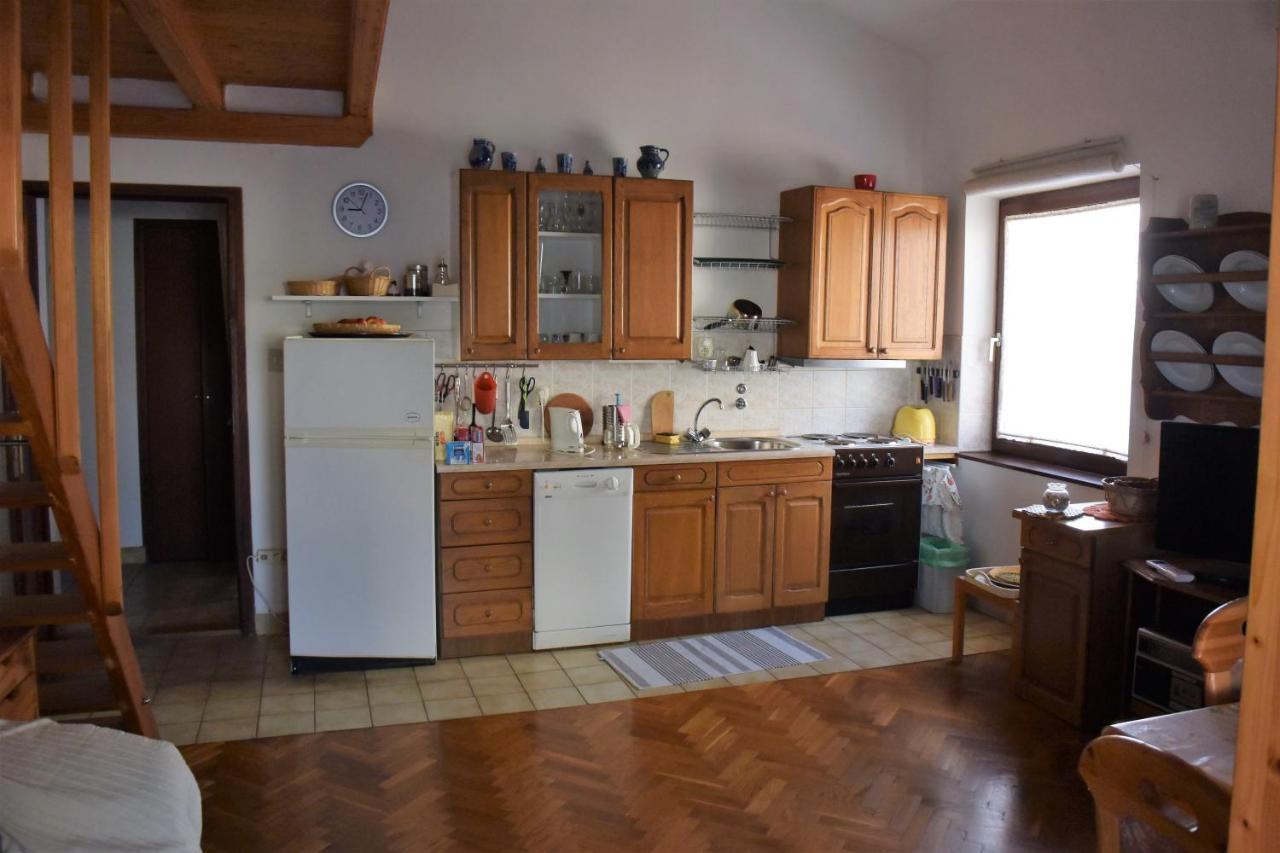 70 Sq M Apartment At Saint Martin'S Harbour Mali Losinj Room photo